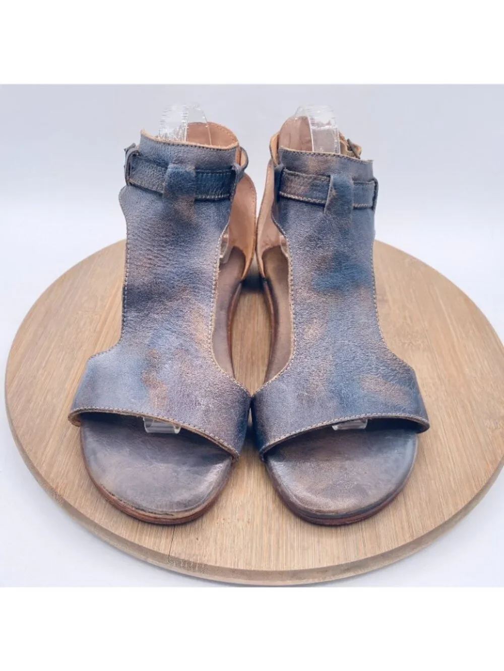 Bed|Stu Sandals Womens 8 Purple Distressed Leather Sabel Ankle Strap Flats
